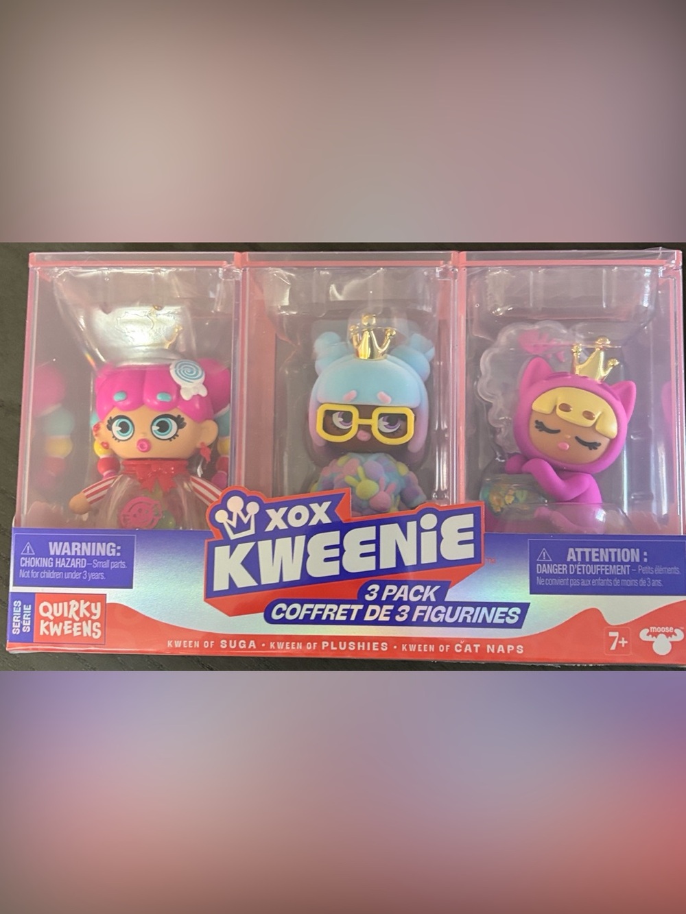 NIB XOX Kweenie Quirky Kweens 3-Pack Premium Figurine Display Case Moose Toys